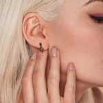 Set lanț din aur și cercei cu motiv șarpe încrustate cu quart fumuriu S94 - imagine 3