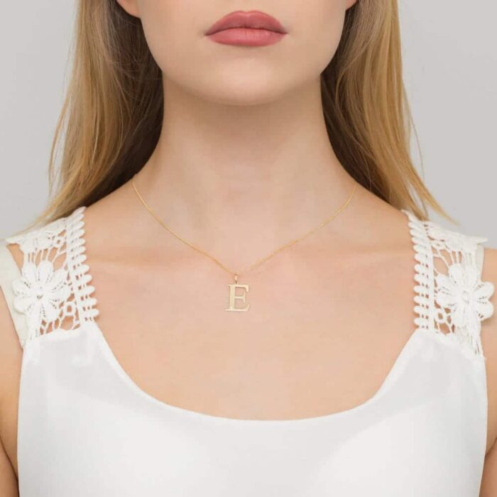 COLIER CU PANDANTIV LITERA E DIN AUR 14K CU DIAMANT 0.005 CT - Imagine 3
