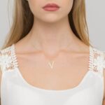 COLIER CU PANDANTIV LITERA V DIN AUR 14K CU DIAMANT 0.005 CT - Imagine 2