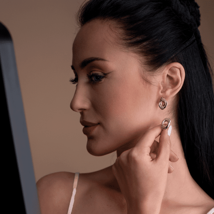 Cercei din aur galben cu model nod texturat C0655 - Imagine 3