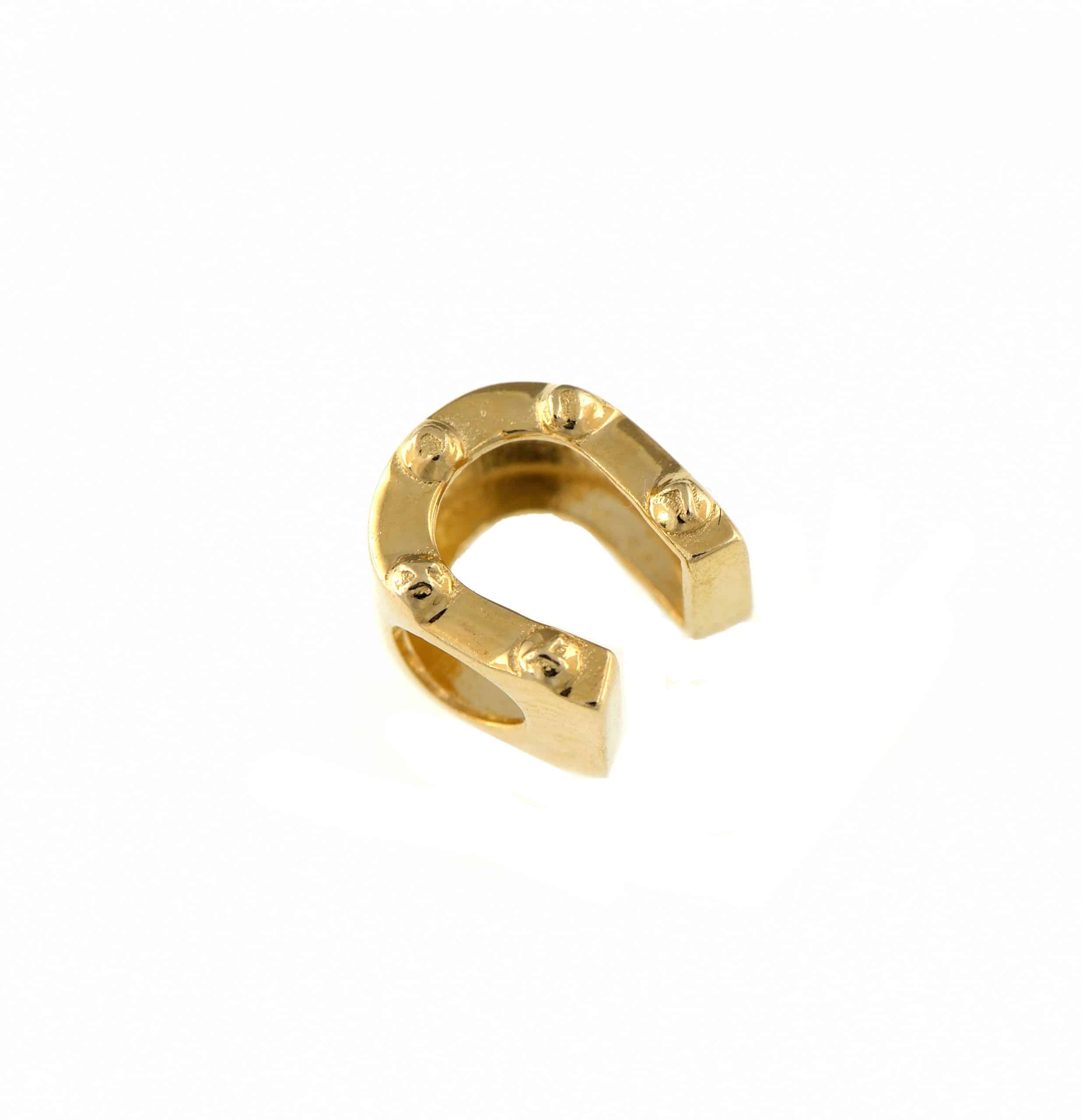 Elegance-shop-momente-pretioase-bijuterii-din-aur-cercei-pandantive-lantisoare-bratari-103-scaled-1.jpg Charm potcoavă din aur CH343 - Imagine 1
