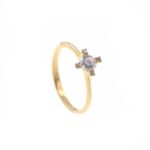 Inel dama cu cristale de zircon albe din aur galben IL0198