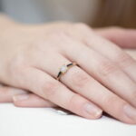 Inel Aur 14K cu Diamant 0.04 ct si Diamante Negre 0.04 ct - Imagine 4