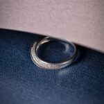 Inel din argint model răsucit cu cristale I0247